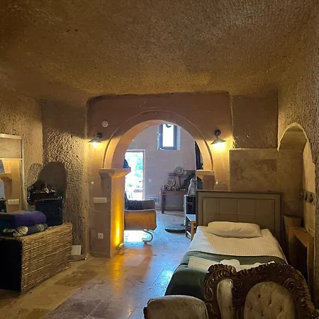 Yesiloez Cave